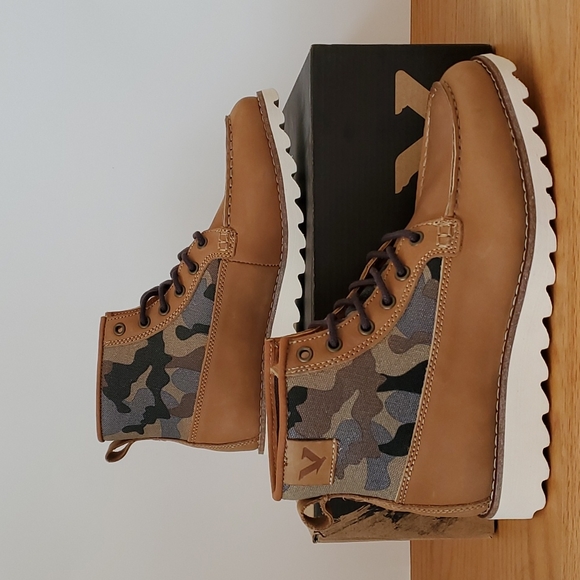 Territory Leather Moc Toe Ankle Boots in Brown - Picture 2 of 10